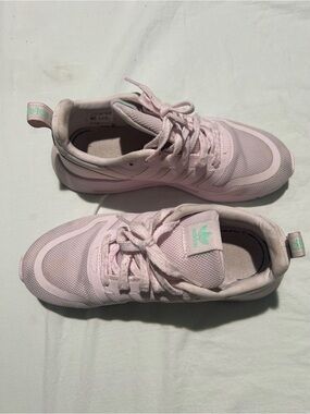 adidas Pink Sneakers with Mint Accents